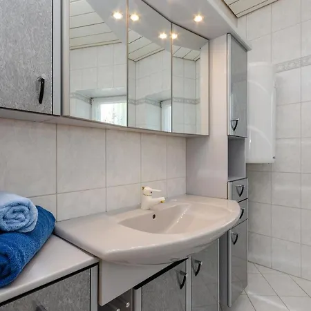 Jurincic * Crikvenica