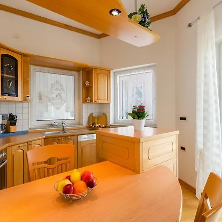 Apartment Jurincic